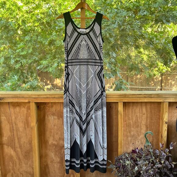 Calvin Klein Black And White Printed Sleeveless Maxi Dress Size 8 - Picture 1 of 7